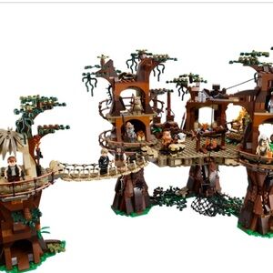 Looking for Star Wars LEGO! I’ll give these collectibles a good home not resell!